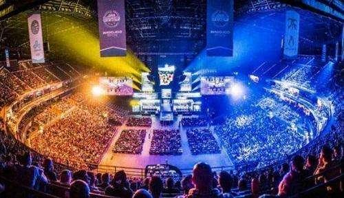 赛车性能随 赛车性能随